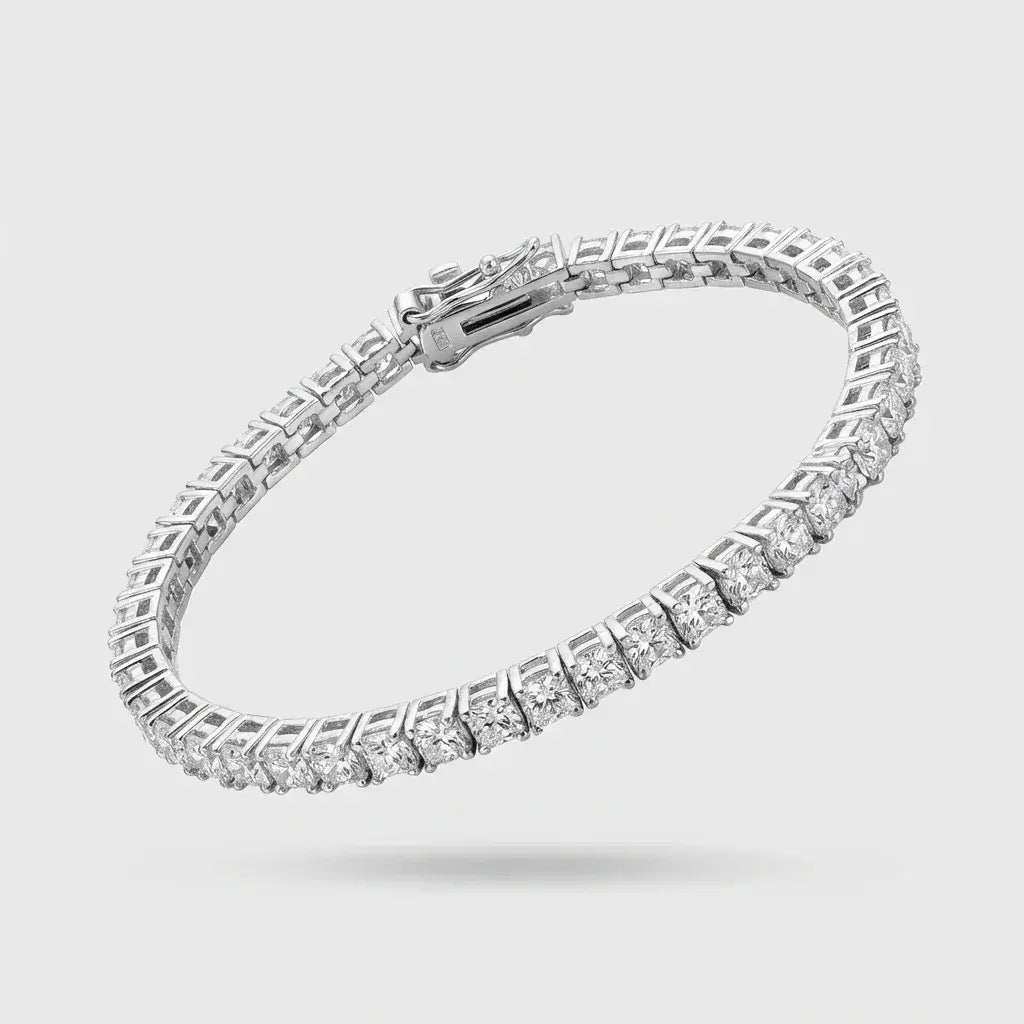 Lumière Tennis Bracelet · Moissanite