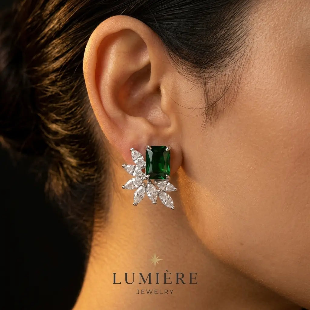 Jardin Studs · Gemstone