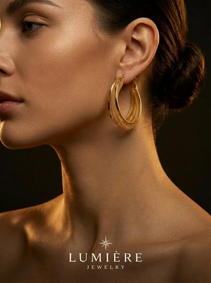 Torsade Hoop · Gold / Silver / Rose Gold