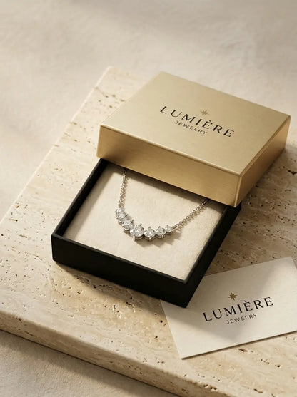 Arc Necklace · Moissanite