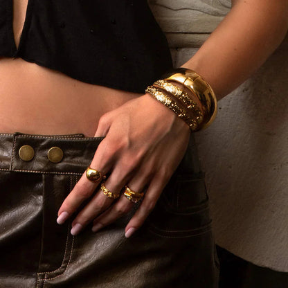 Vana Texture Contrast Bangle Bundle