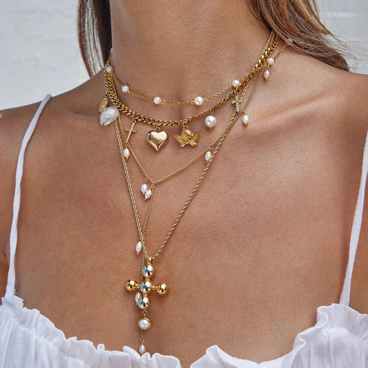 Lagune Coastal Necklace Collection · 18K Gold Finish & Freshwater Pearl