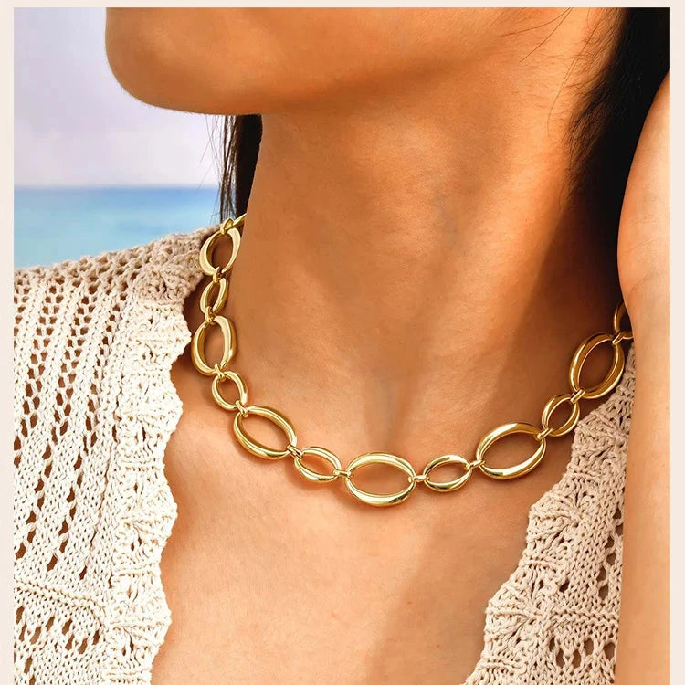 Ligne Collection · Necklace & Bracelet · 18K Gold Finish