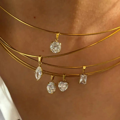 Forme Necklace · Gold Tone