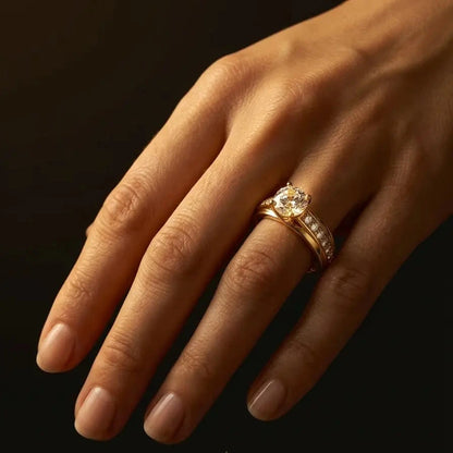 Lumière Solitaire Pavé Ring · Moissanite