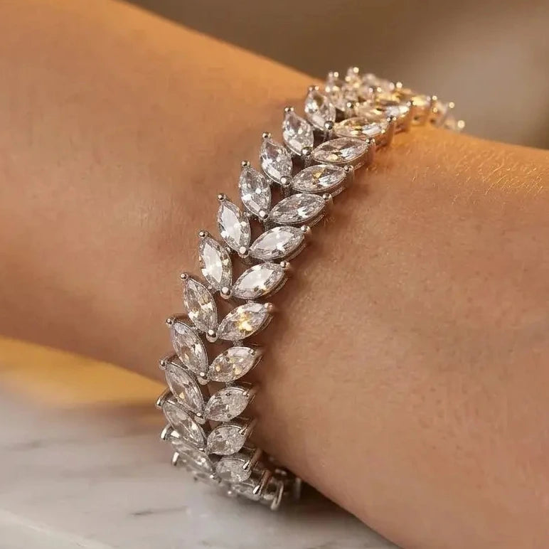 Laurel Bracelet · Gold / Silver