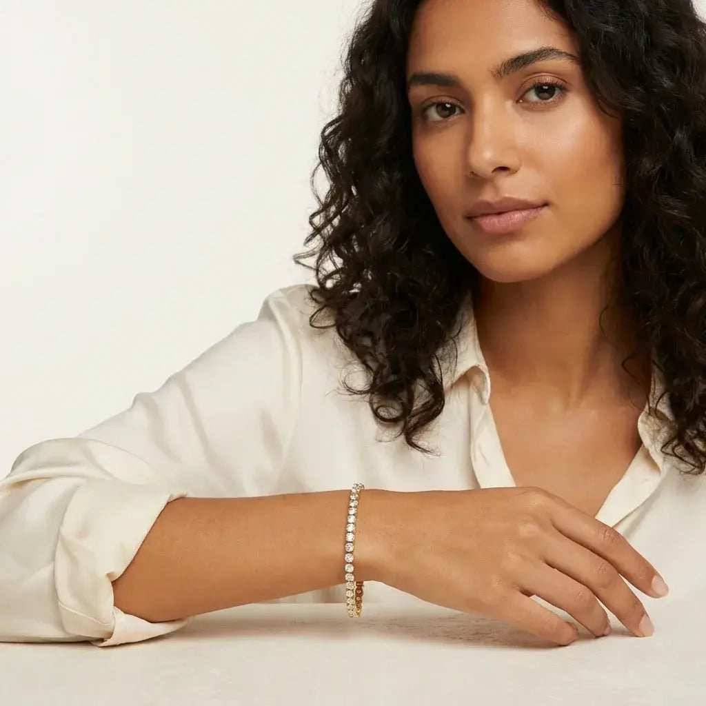Lumière Tennis Bracelet · Moissanite