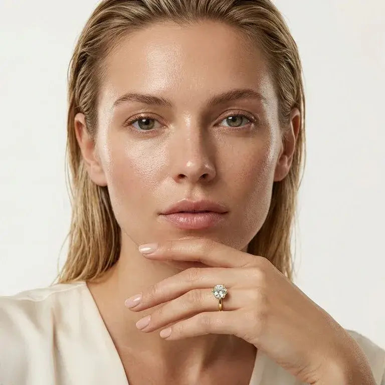 Lumière Solitaire Ring · S925 Silver & Moissanite