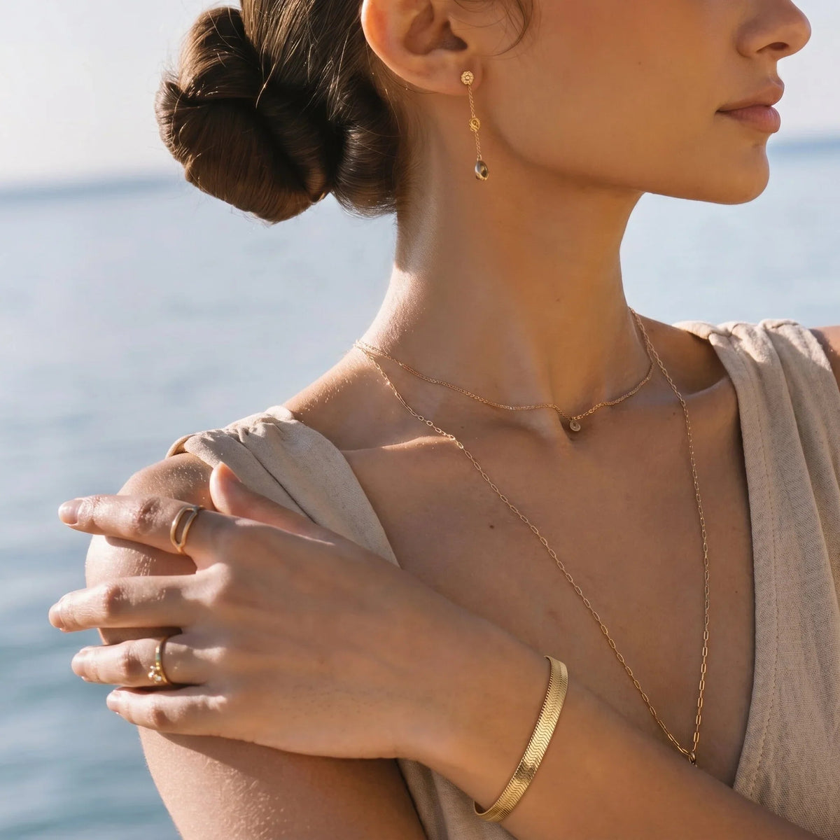 Vida Gold Herringbone Bracelet